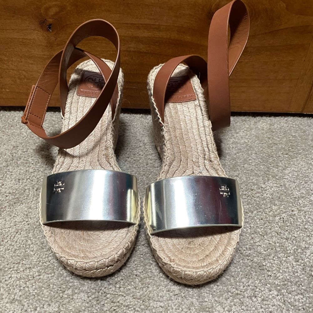 TORY BURCH WEDGES